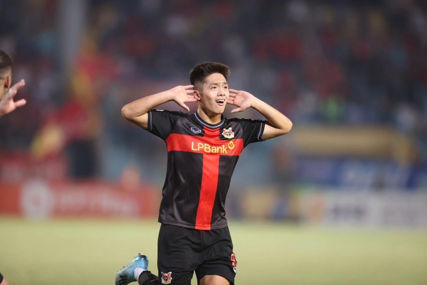 Tiền đạo U23 Việt Nam được vinh ở V-League sau VCK châu Á