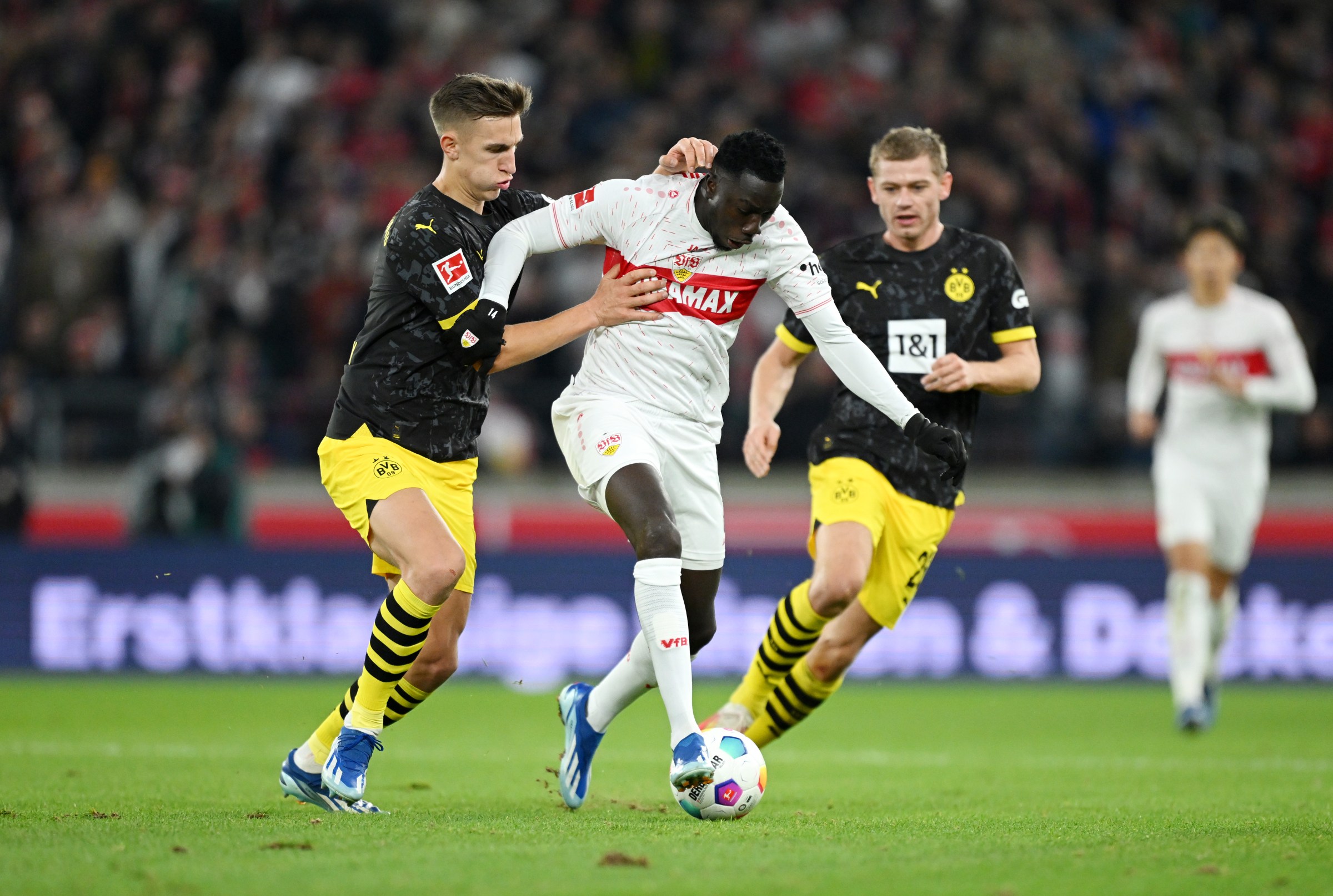 Nhận định, soi tỷ lệ Dortmund vs Stuttgart 21h30 ngày 22/11, vòng 11 Bundesliga - Ảnh 1. Dortmund vs Stuttgart