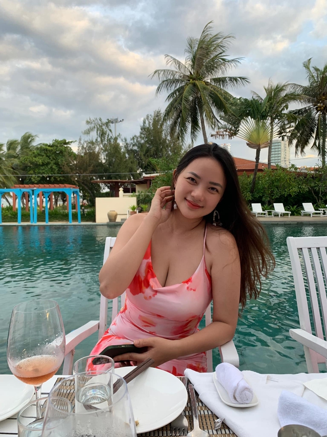 Nhan sắc đằm thắm của mỹ nhân sinh năm 1988 sau khi kết hôn