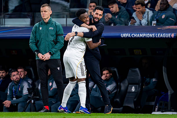 Arbeloa ưu tiên sử dụng Vinicius liên tục