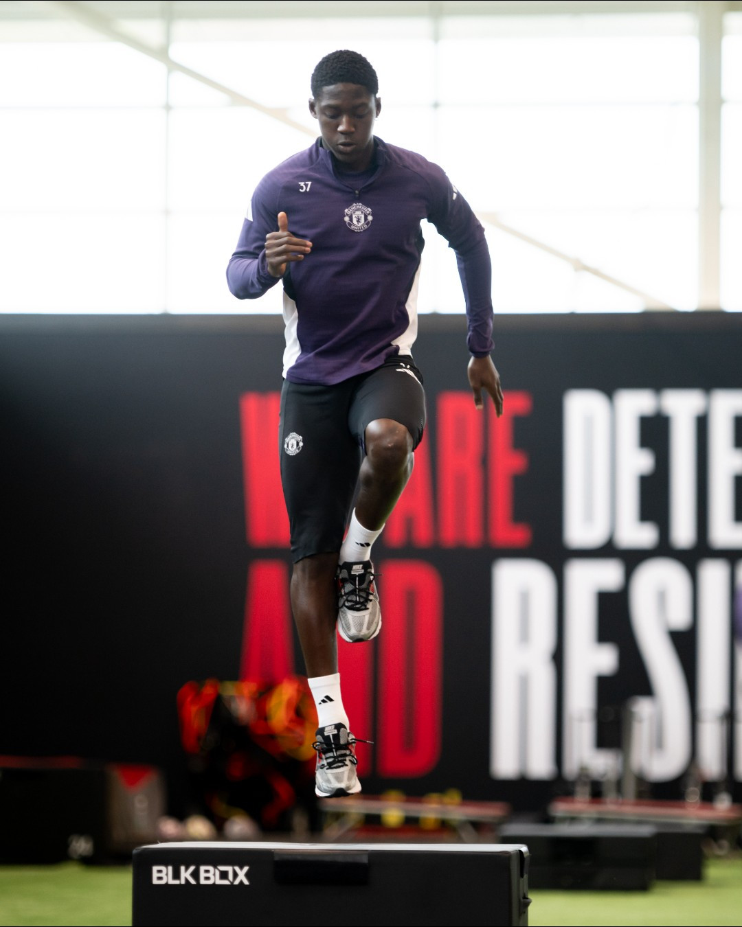 Mainoo tiềm năng ở hàng tiền vệ