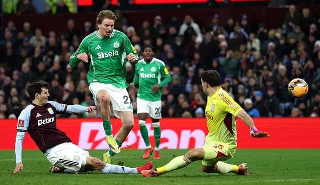 Newcastle cần rút ra bài học từ thương vụ Woltemade. Newcastle cần rút ra bài học từ thương vụ Woltemade.