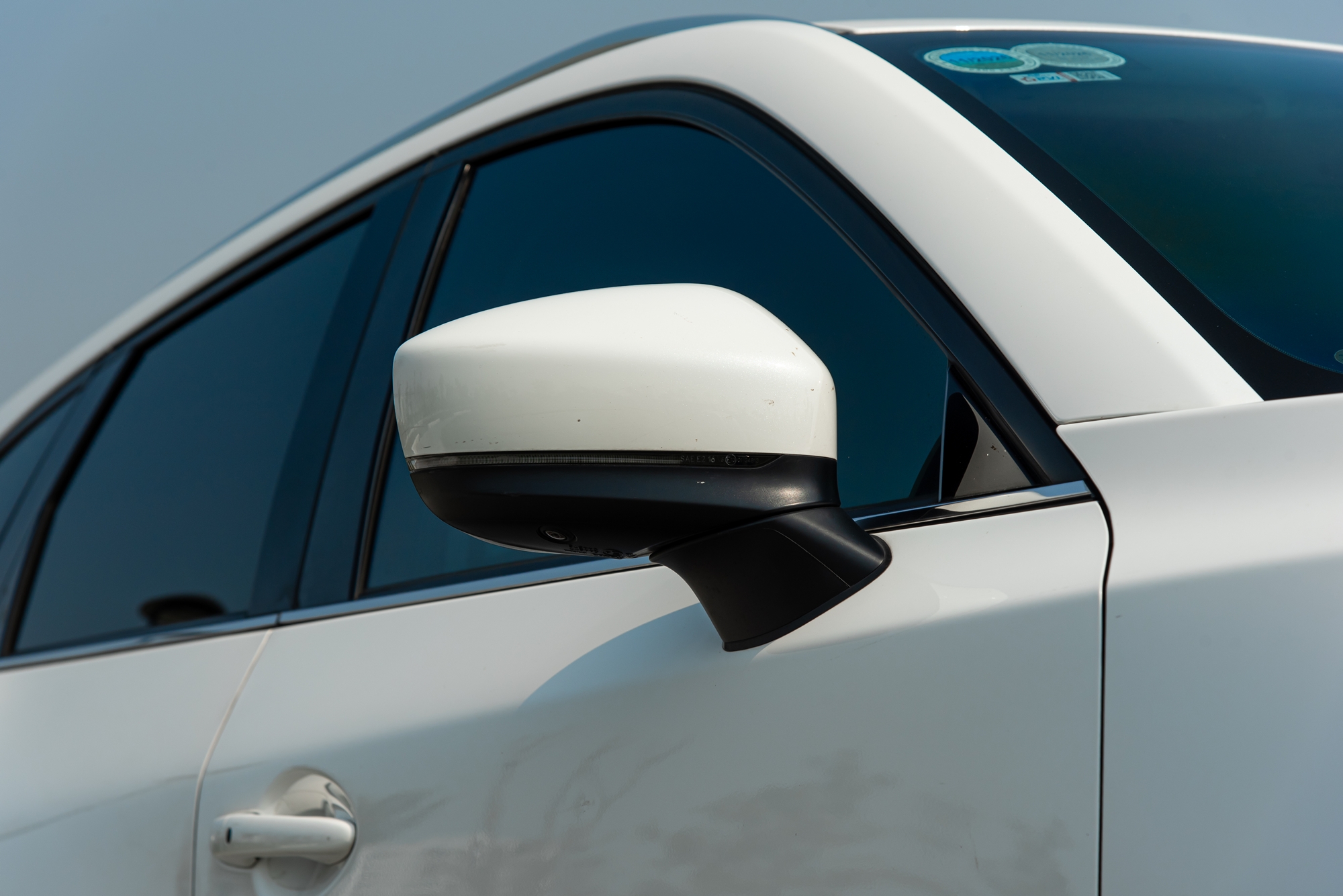 Mazda CX-5 sở hữu những trang bị đủ chiều chuộng cho những nhu cầu thường thấy của một chủ xe ô tô