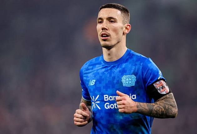 Leverkusen thi đấu quyết tâm