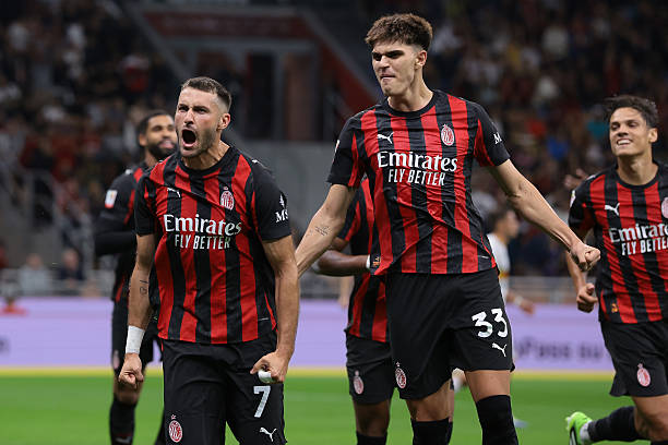 AC Milan sẽ đánh bại Sassuolo trên sân nhà?