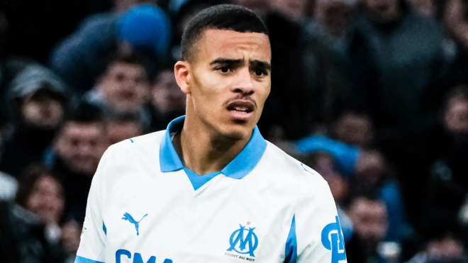 Greenwood đá hỏng pen trong thất bại 0-2 của Marseille.