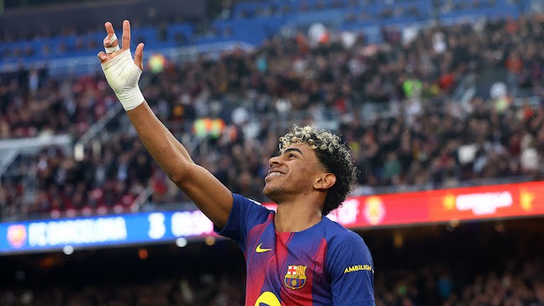 Yamal lập hat-trick trận Barca vs Villarreal