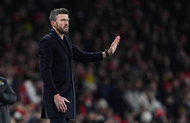 Carrick tránh tranh cãi truyền thông với Roy Keane