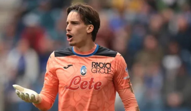 Thủ môn Marco Carnesecchi thi đấu xuất sắc