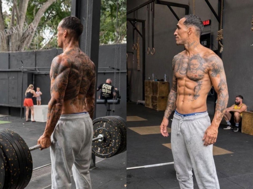 Body 'điểm 10' của Charles Oliveira trước thềm đối đầu Max Holloway Charles Oliveira khoe thân hình săn chắc