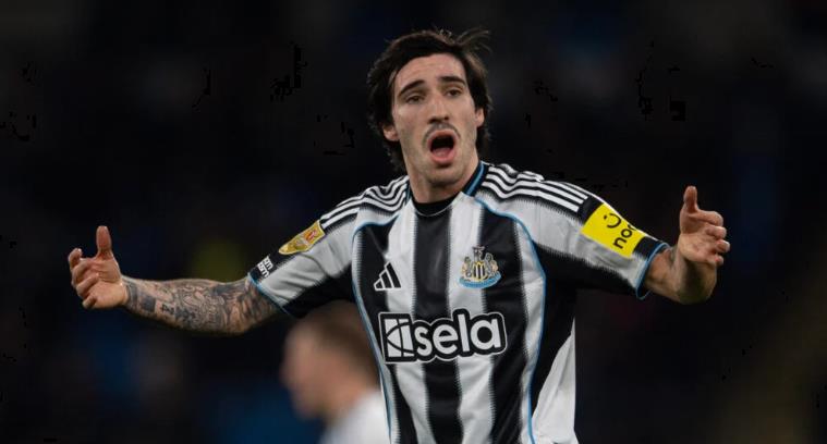 Tonali nằm trong tầm ngắm Quỷ đỏ.