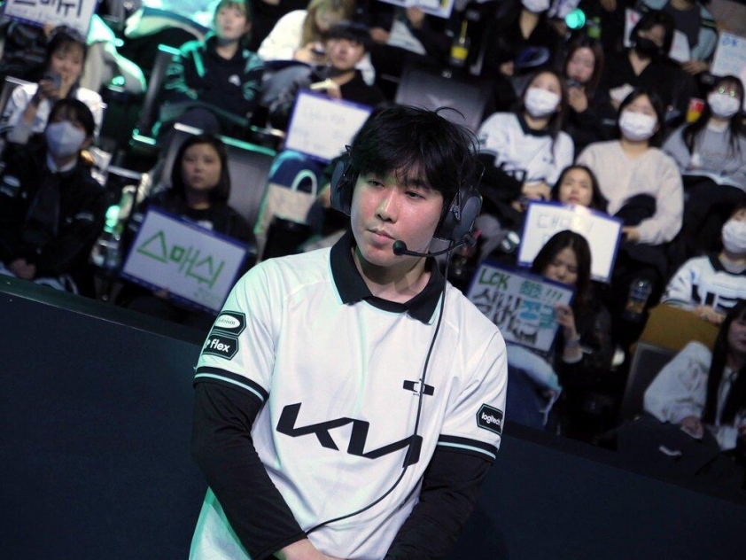 HLV Dplus KIA chốt thẳng một câu sau trận thắng T1 HLV Kim Dae-ho tự tin sau chiến thắng trước T1