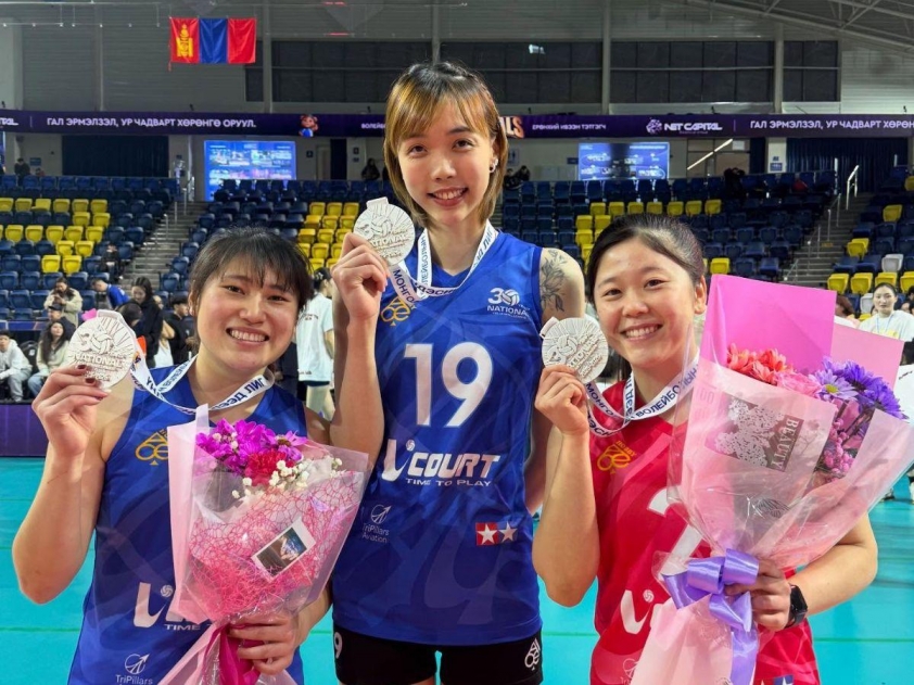 Khổng lồ bóng chuyền nữ Việt Nam chia tay CLB á quân Mông Cổ