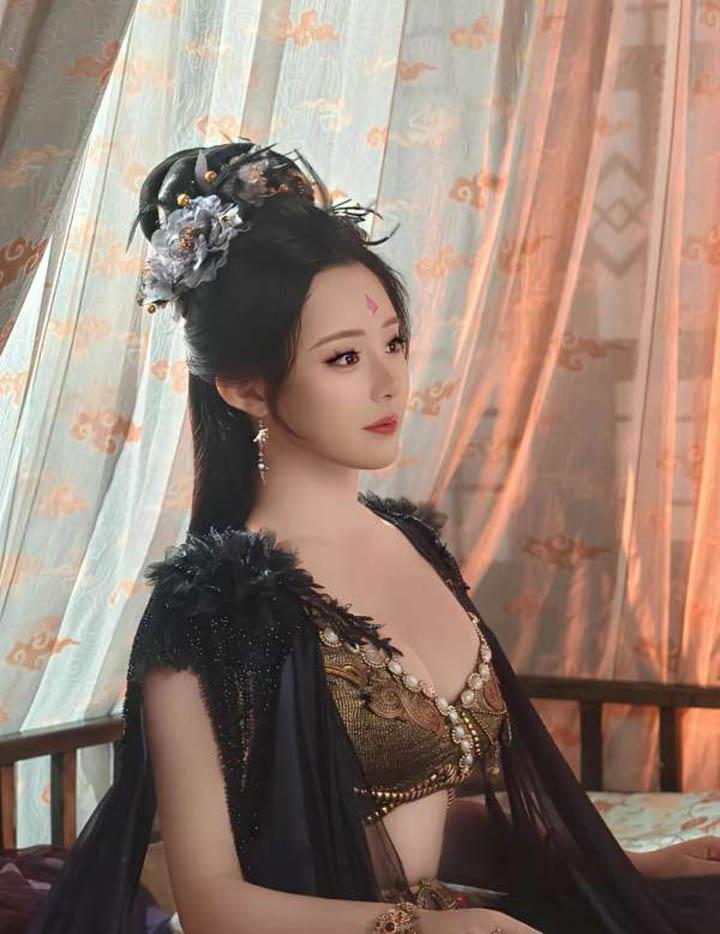 “Bỏng mắt” làng phim ngắn - dàn “tiểu hoa 2k4” càn quét bảng xếp hạng- Ảnh 3.