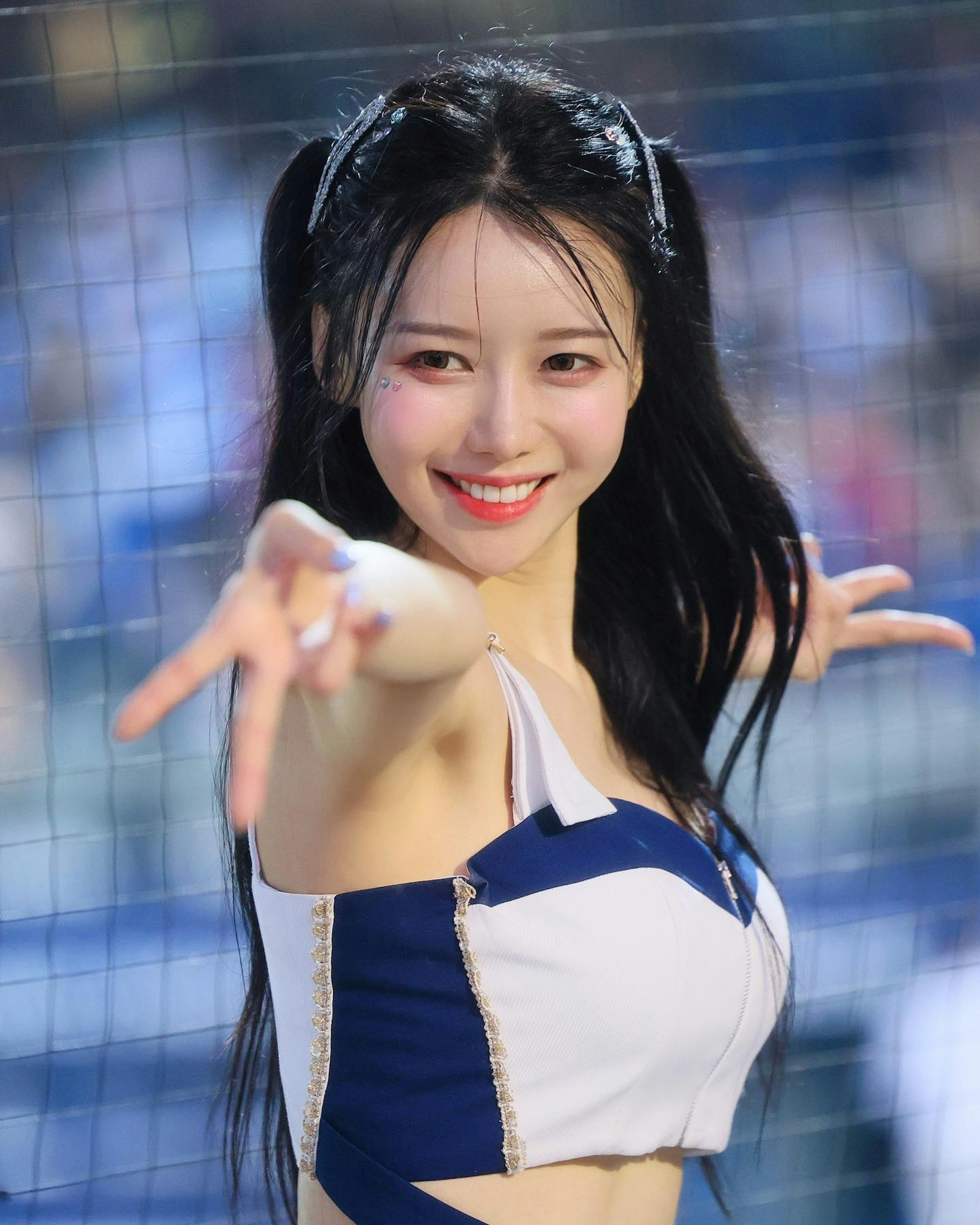 photo-1765868338235 Fan bênh vực Lee Ya-young