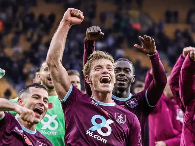 Nhận định, soi tỷ lệ Burnley vs Fulham 00h30 ngày 14/12, Premier League - Ảnh 1.