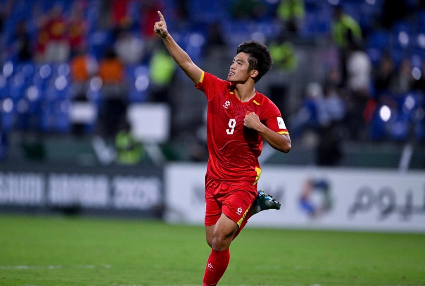 Tiền đạo U23 Việt Nam được vinh ở V-League sau VCK châu Á