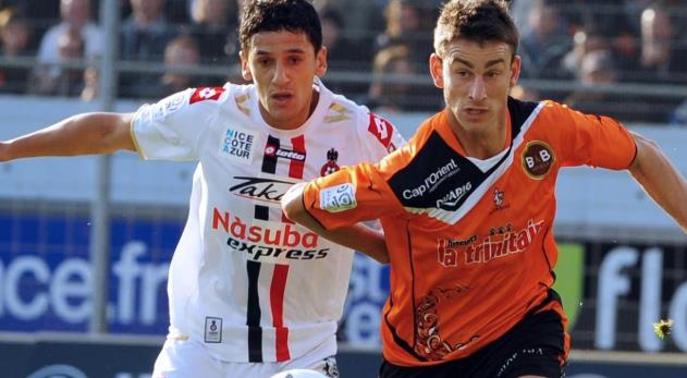 Laurent Koscielny trong màu áo Lorient.