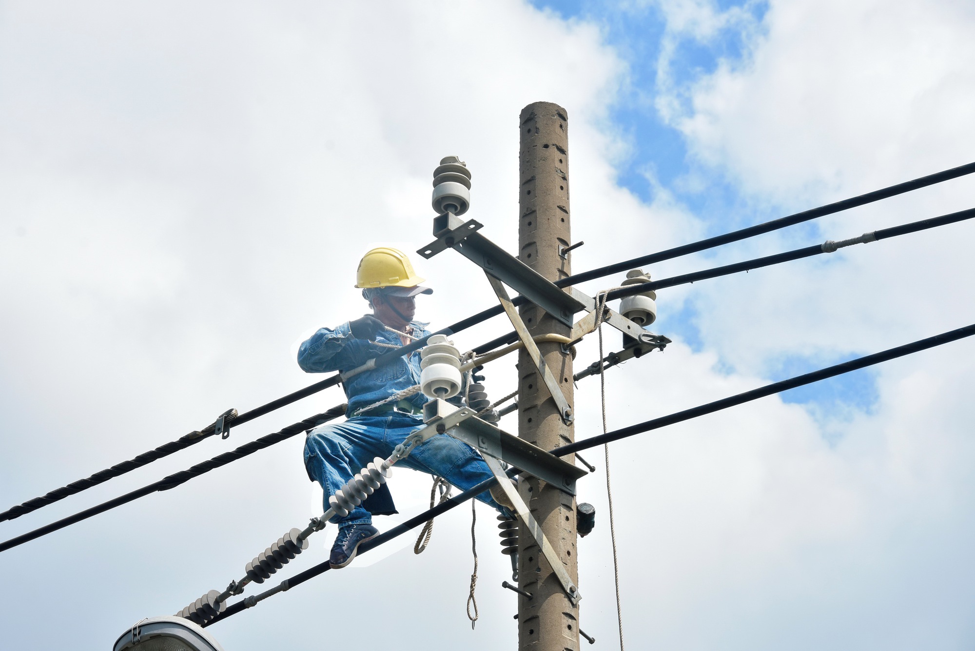 Bộ Công Thương xem xét giá điện trung tâm dữ liệu