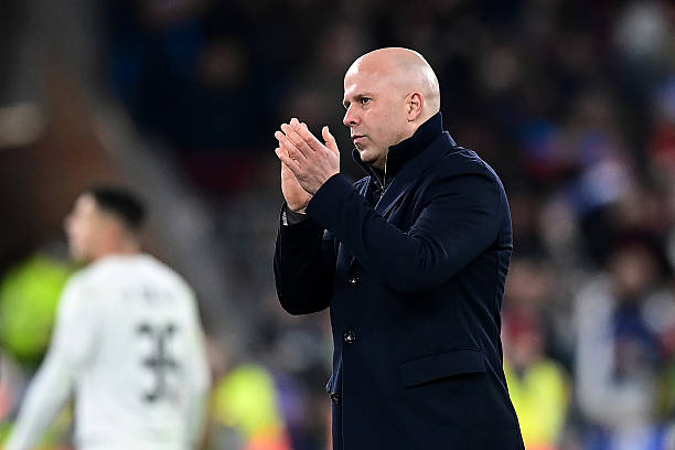 Bài test quan trọng cho HLV Arne Slot trước Man City.