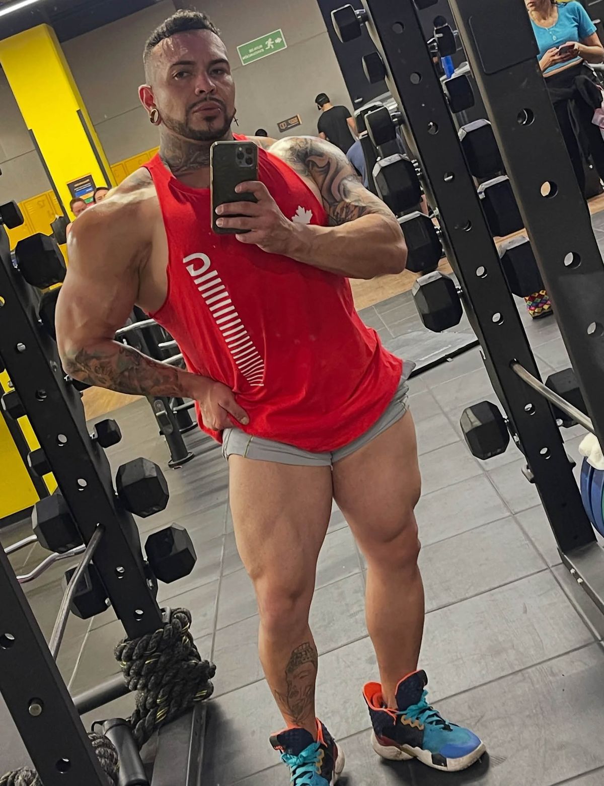 Nhà vô địch thể hình đột tử ngay giữa buổi tập