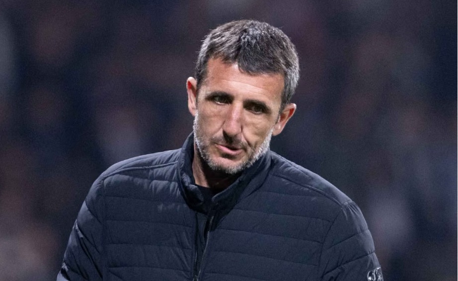 HLV Gilli bị sa thải khỏi Paris FC