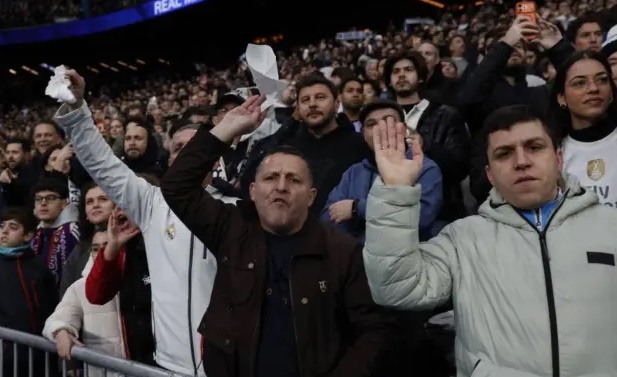 Các cổ động viên Real có lý do để bày tỏ sự phẫn nộ.