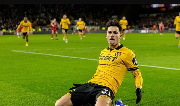 Wolves xứng đáng với 3 điểm.