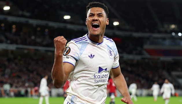 Lille khó cản Aston Villa. Lille khó cản Aston Villa.