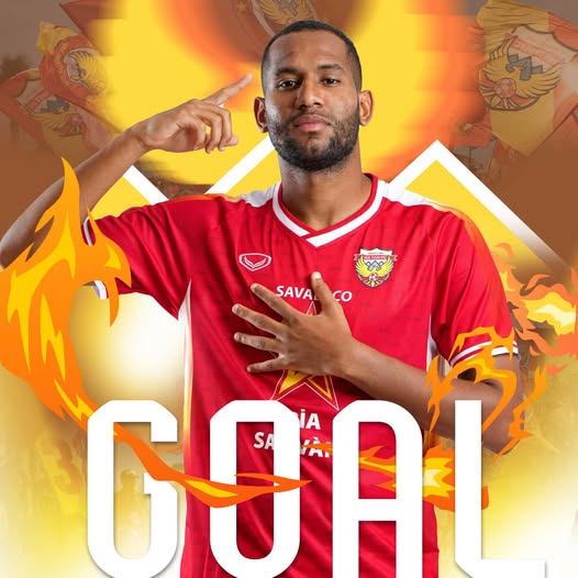 Helerson ghi bàn duy nhất của trận đấu