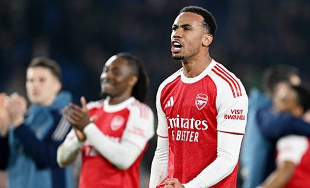 Gabriel thờ ơ với phản ứng của HLV Brighton