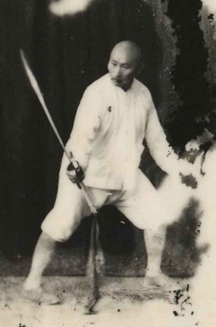 Biểu diễn kiếm pháp của Phó Chấn Tông