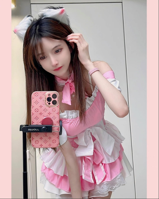 Wang Yushan livestream