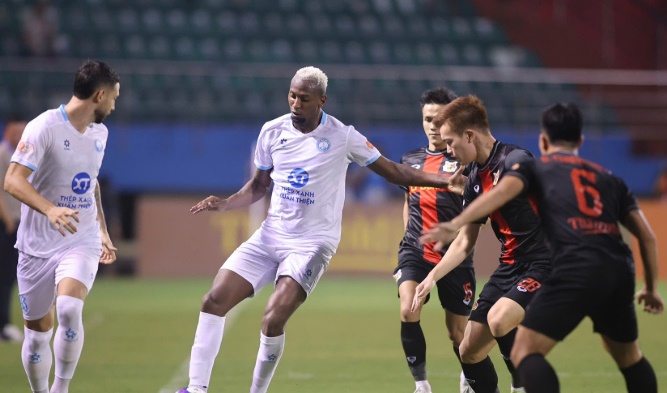 Nam Định tiếp đón Ninh Bình ở vòng 14 V-League