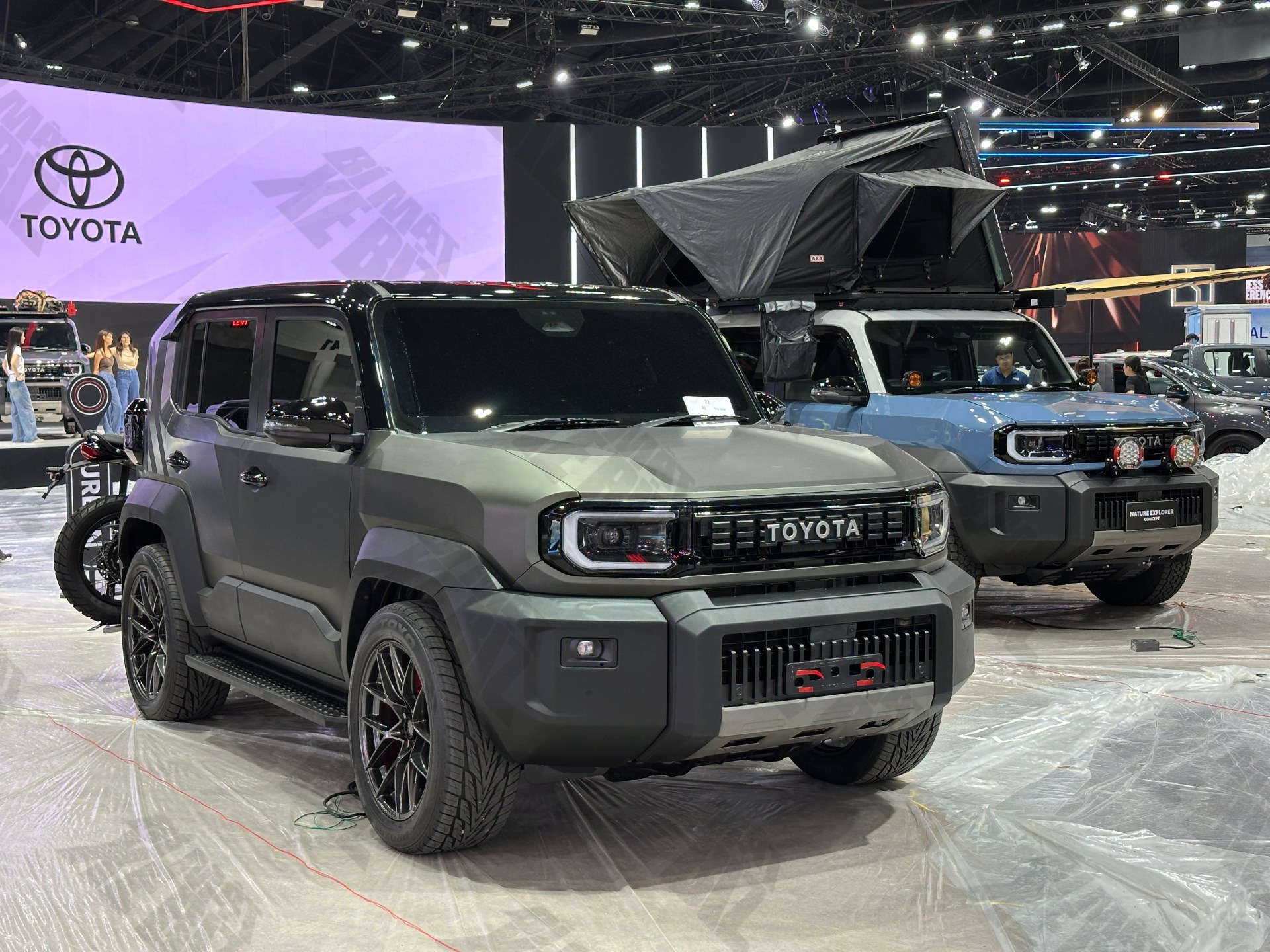 Thiết kế đèn pha LED cổ điển riêng biệt