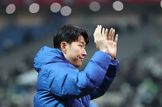 Son vẫn là niềm hy vọng vàng của tuyển Hàn Quốc. Son Heung-min - niềm hy vọng của tuyển Hàn Quốc