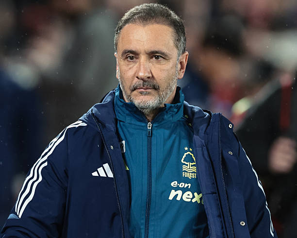 Pereira đối mặt với bài toán hóc búa.