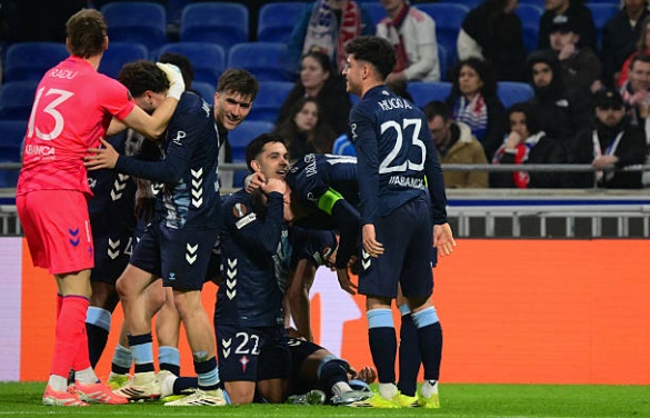 Lyon gục ngã trước Celta Vigo. Lyon thua trận trước Celta Vigo