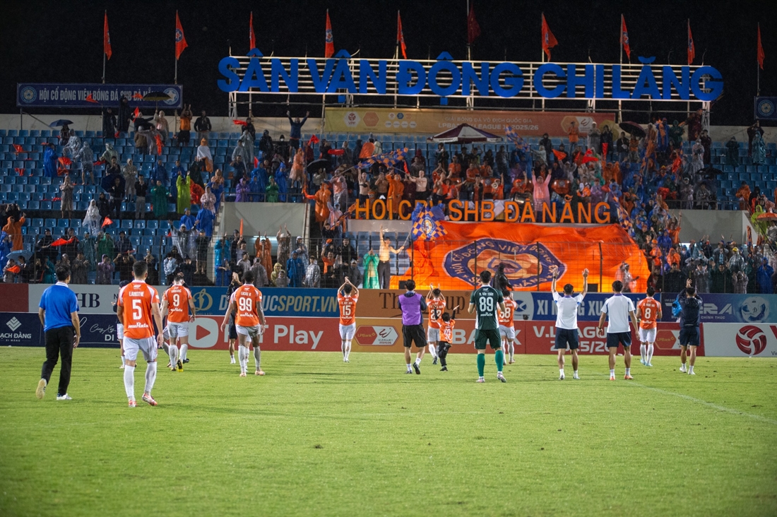 Đà Nẵng tập trung đấu trường V-League