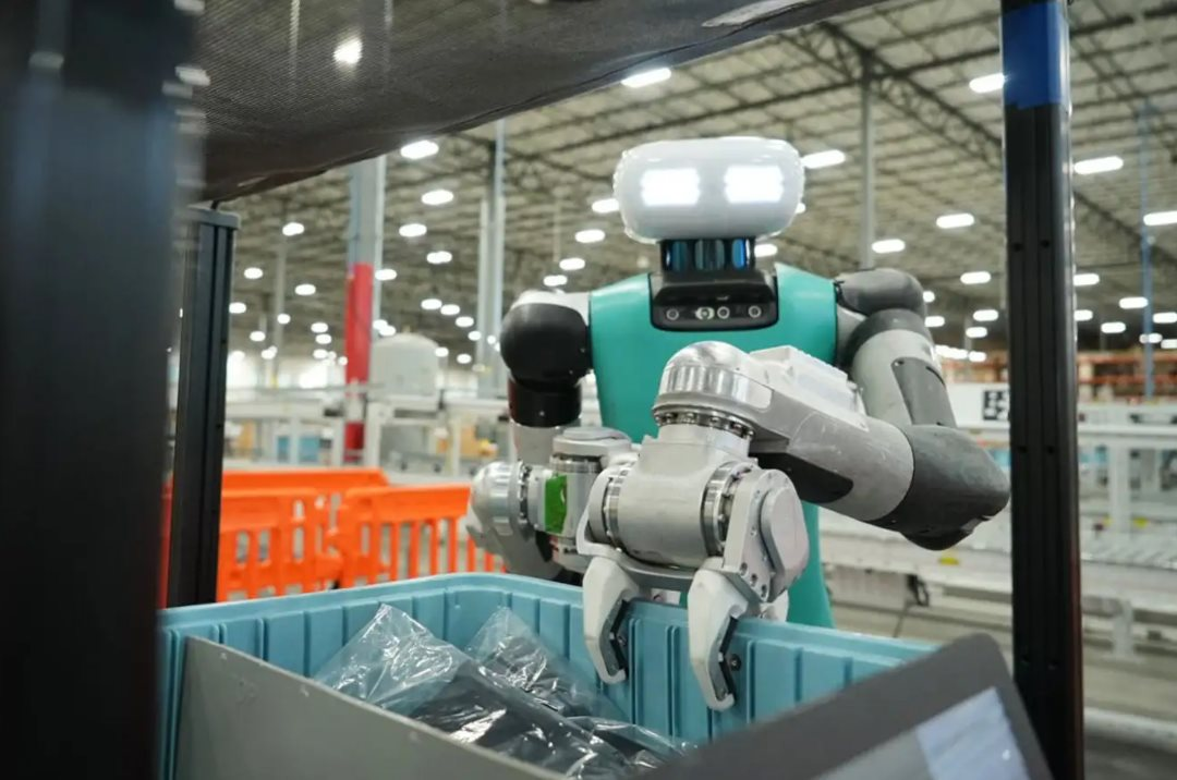 Lịch làm việc của robot Digit tại nhà máy Robot làm việc theo lịch trình nghiêm ngặt