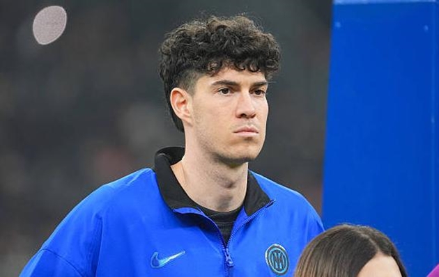 Alessandro Bastoni nằm trong tầm ngắm của Barcelona.