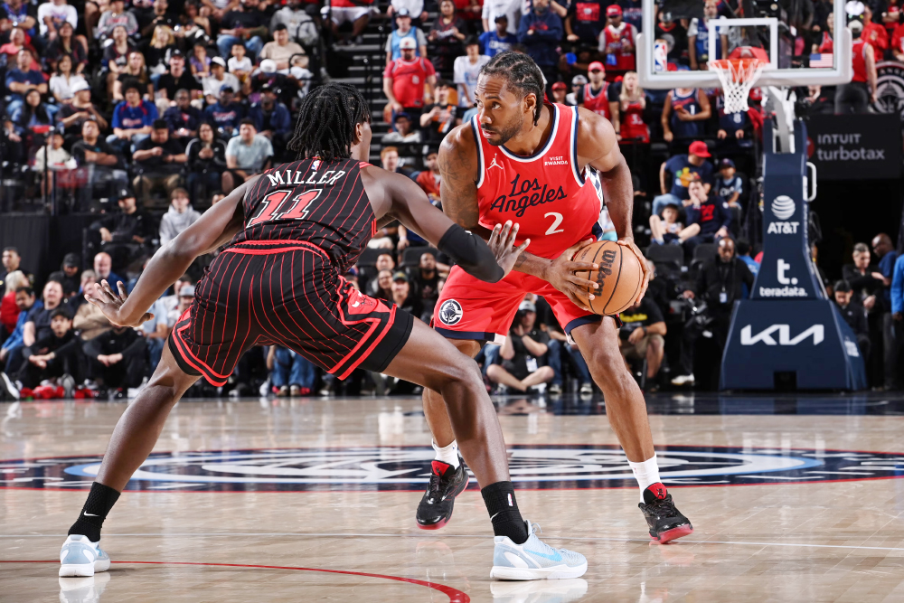 Warriors liên hệ chuyển nhượng Kawhi Leonard