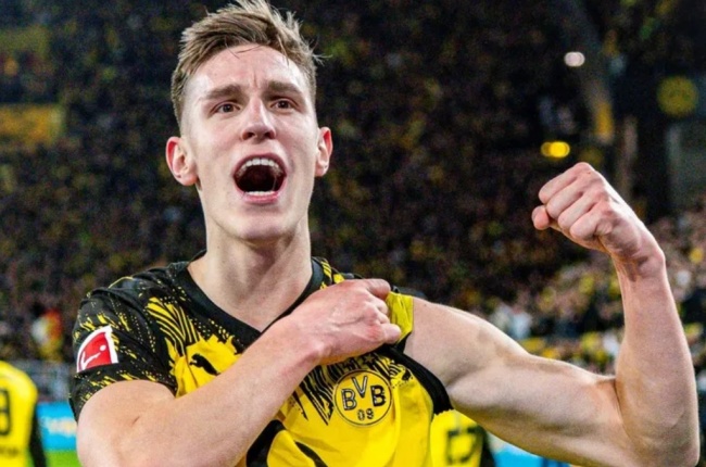 Dortmund quyết lấy 3 điểm.