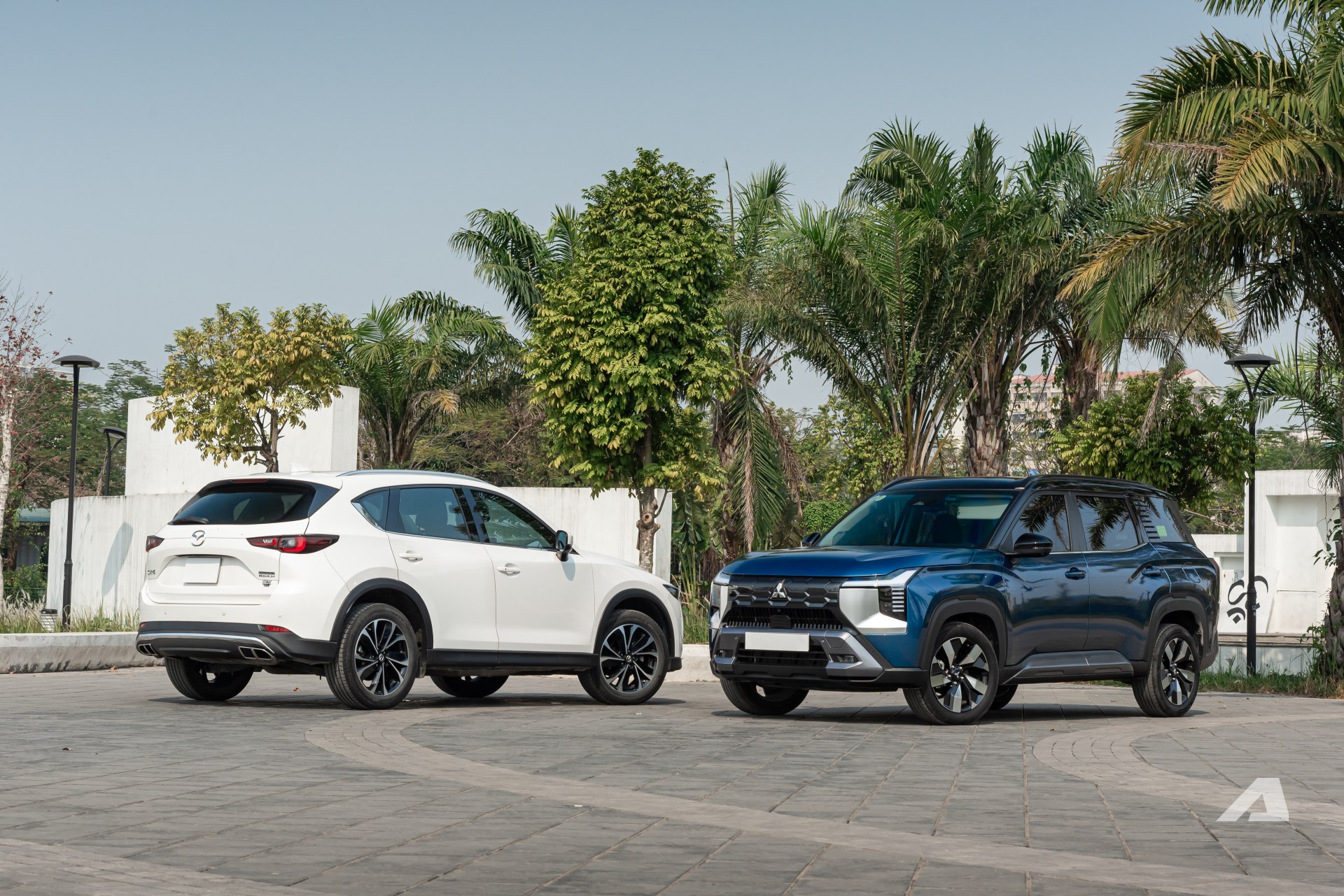 Đem Mitsubishi Destinator và Mazda CX-5 so găng thực tế xem tầm 800 triệu đồng thì xe nào đáng mua hơn và đây là câu trả lời- Ảnh 38. So sánh hệ thống an toàn ADAS giữa hai mẫu SUV phổ biến tại Việt Nam