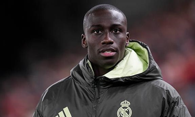 Ferland Mendy thi đấu cho Real Madrid