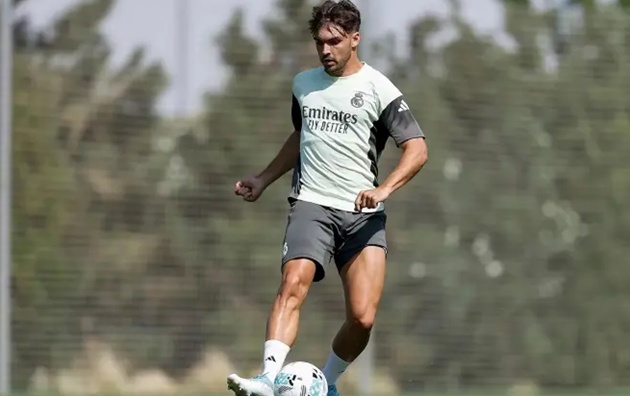 Asencio vắng mặt trong danh sách thi đấu Real Madrid