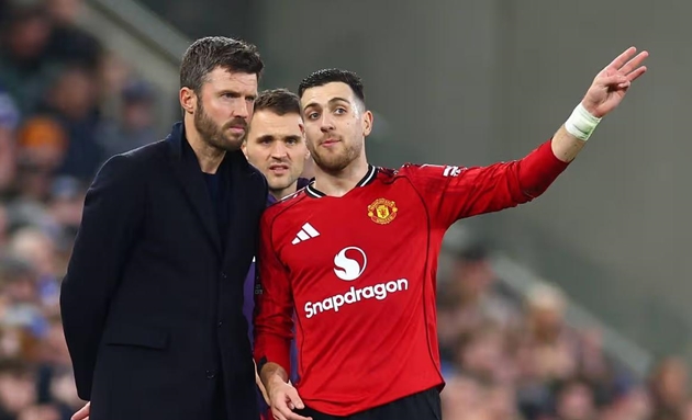 Diogo Dalot chỉ ra khác biệt dưới thời Michael Carrick.