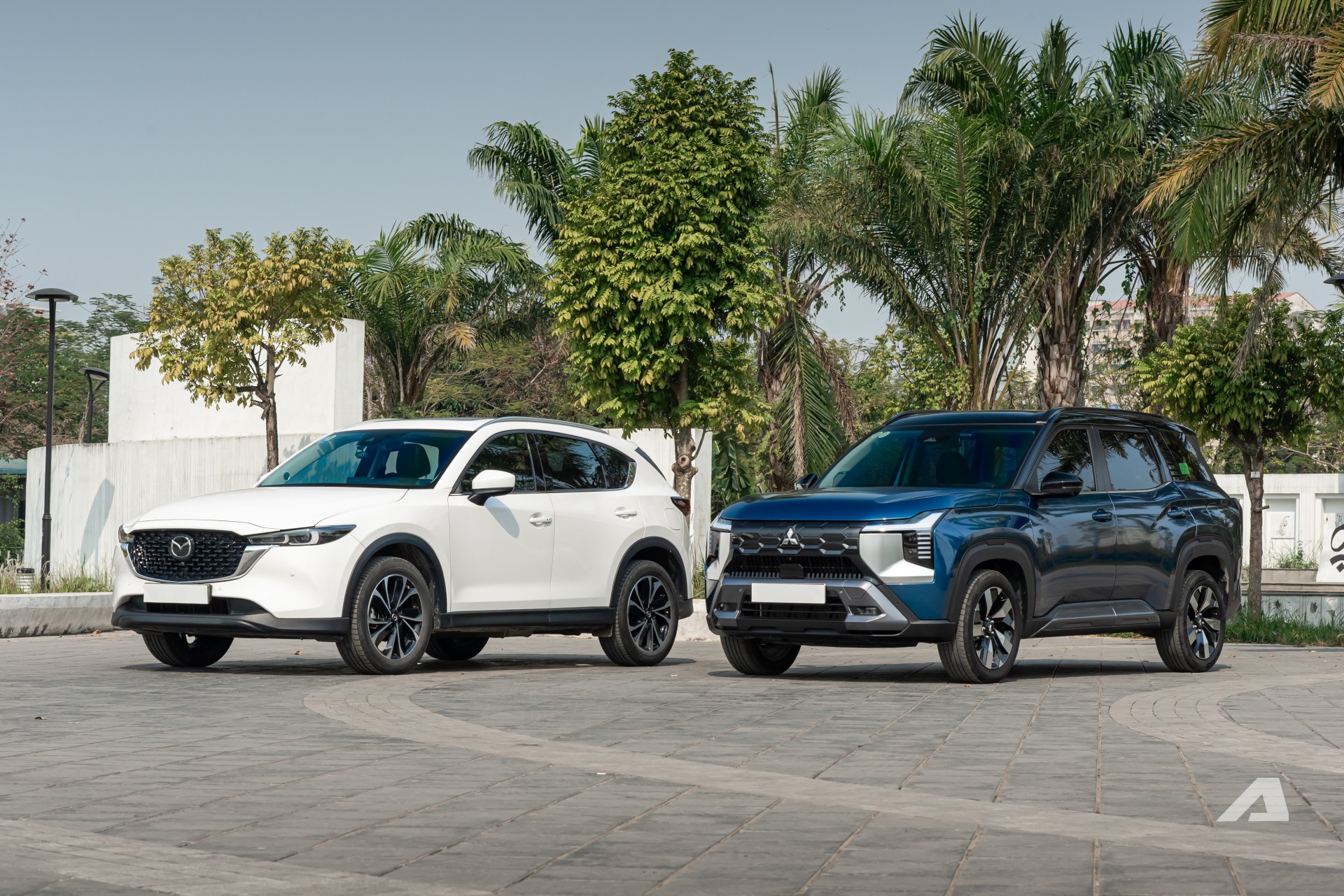 Đem Mitsubishi Destinator và Mazda CX-5 so găng thực tế xem tầm 800 triệu đồng thì xe nào đáng mua hơn và đây là câu trả lời- Ảnh 1. Đem Mitsubishi Destinator và Mazda CX-5 so găng thực tế xem tầm 800 triệu đồng thì xe nào đáng mua hơn và đây là câu trả lời- Ảnh 1.