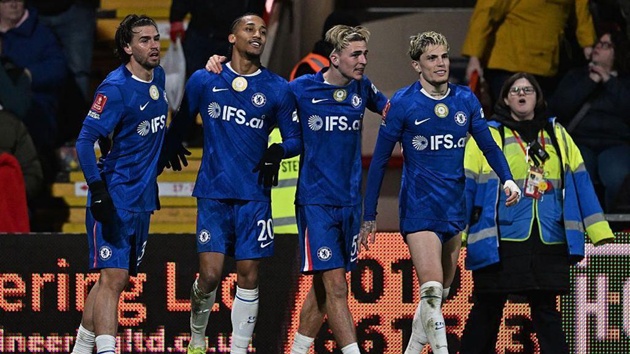 Chelsea hừng hực khí thế đấu PSG.