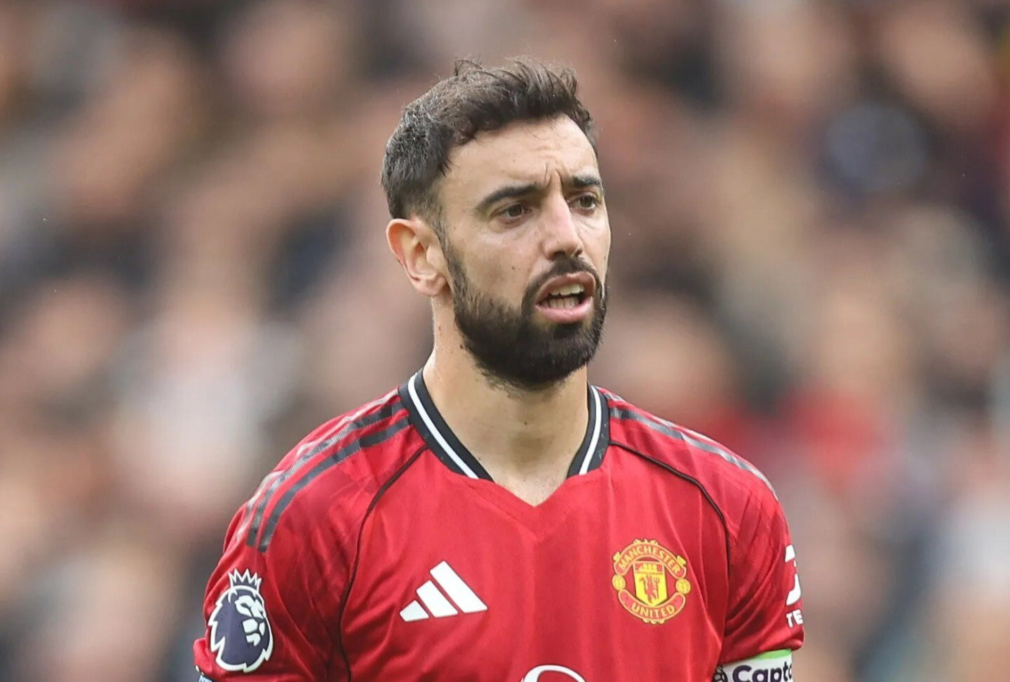 Bruno Fernandes trong màu áo MU